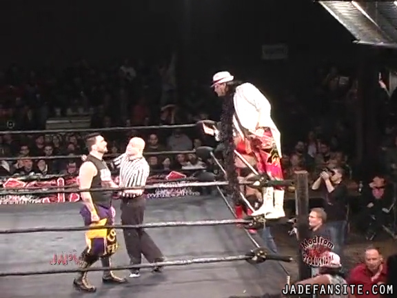 Mia-HardwayvsSocial-Fear_Still086.jpg