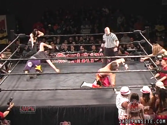 Mia-HardwayvsSocial-Fear_Still1006.jpg