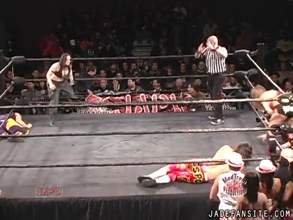 Mia-HardwayvsSocial-Fear_Still1010.jpg
