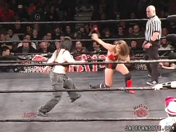 Mia-HardwayvsSocial-Fear_Still1027.jpg