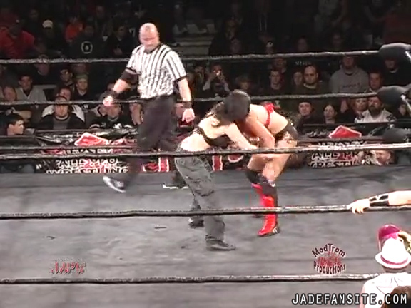 Mia-HardwayvsSocial-Fear_Still1030.jpg