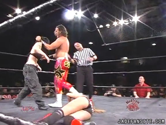 Mia-HardwayvsSocial-Fear_Still1048.jpg