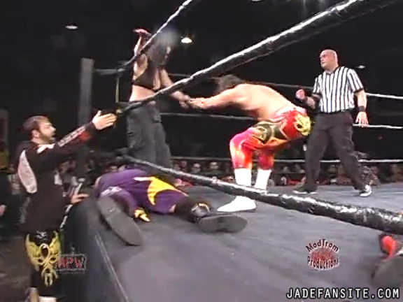 Mia-HardwayvsSocial-Fear_Still1052.jpg