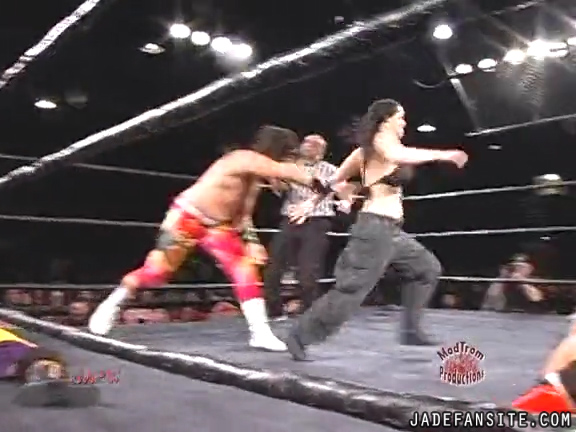 Mia-HardwayvsSocial-Fear_Still1054.jpg