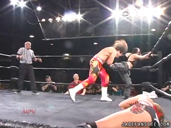 Mia-HardwayvsSocial-Fear_Still1058.jpg