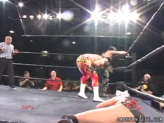 Mia-HardwayvsSocial-Fear_Still1059.jpg