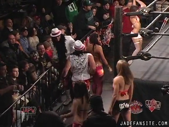 Mia-HardwayvsSocial-Fear_Still106.jpg