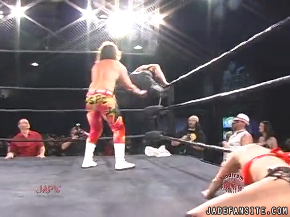 Mia-HardwayvsSocial-Fear_Still1062.jpg