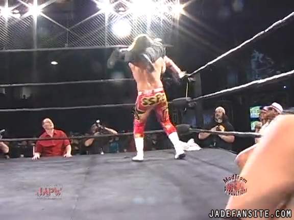 Mia-HardwayvsSocial-Fear_Still1065.jpg