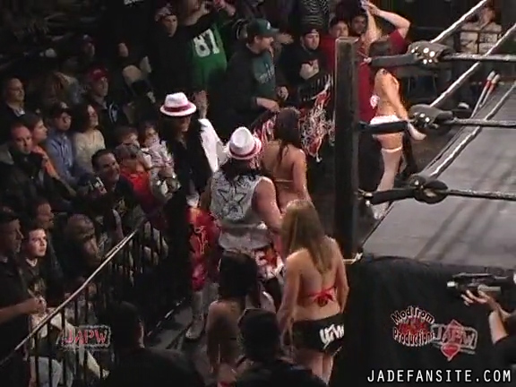 Mia-HardwayvsSocial-Fear_Still107.jpg