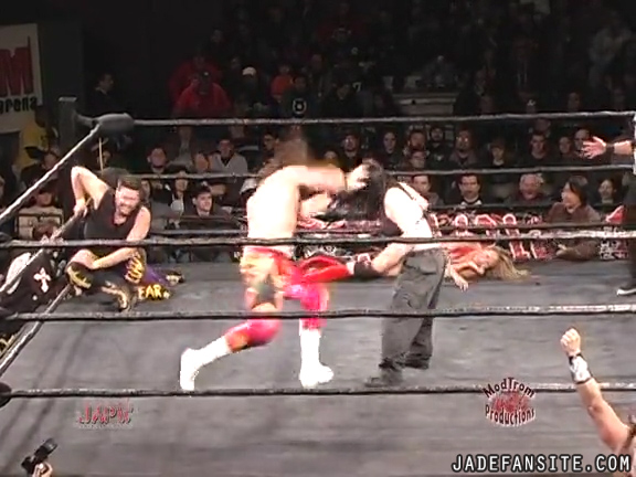Mia-HardwayvsSocial-Fear_Still1093.jpg