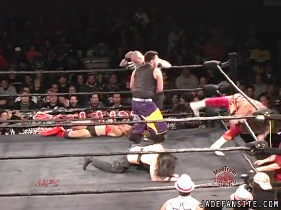 Mia-HardwayvsSocial-Fear_Still1101.jpg