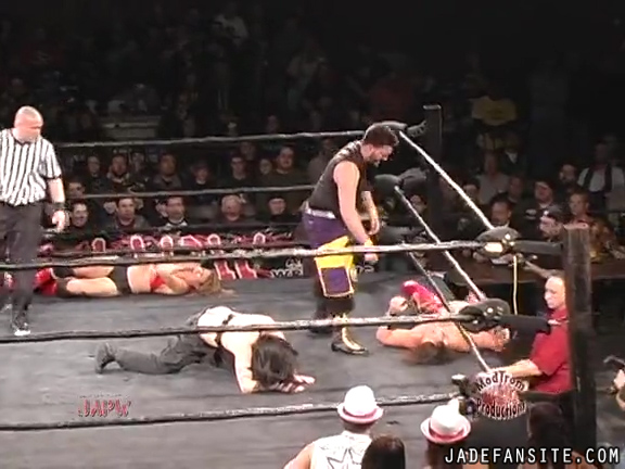 Mia-HardwayvsSocial-Fear_Still1104.jpg