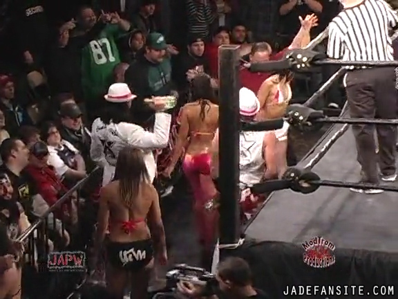 Mia-HardwayvsSocial-Fear_Still111.jpg