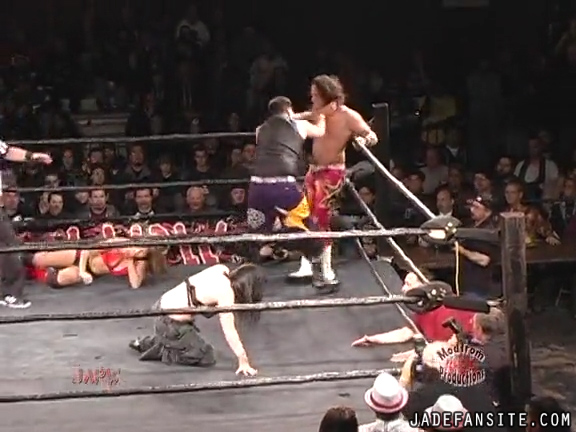 Mia-HardwayvsSocial-Fear_Still1112.jpg