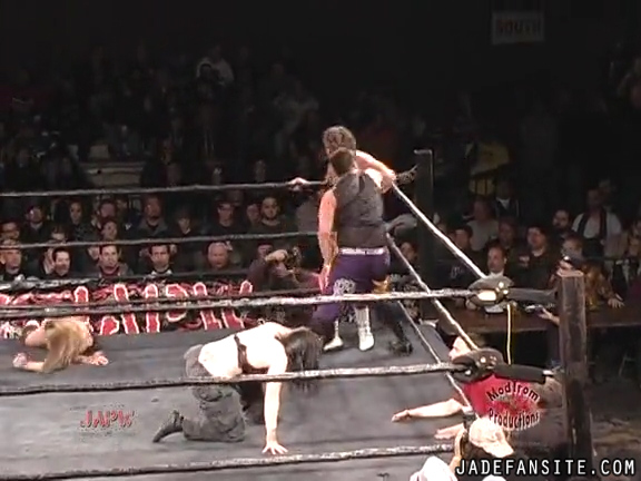 Mia-HardwayvsSocial-Fear_Still1114.jpg