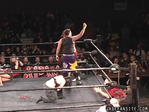 Mia-HardwayvsSocial-Fear_Still1118.jpg
