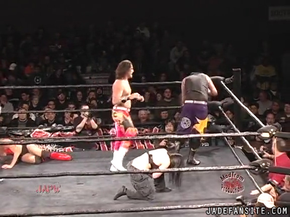 Mia-HardwayvsSocial-Fear_Still1124.jpg