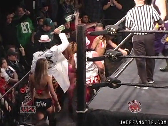 Mia-HardwayvsSocial-Fear_Still113.jpg