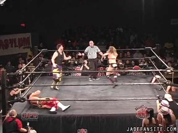 Mia-HardwayvsSocial-Fear_Still1136.jpg