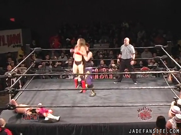 Mia-HardwayvsSocial-Fear_Still1141.jpg