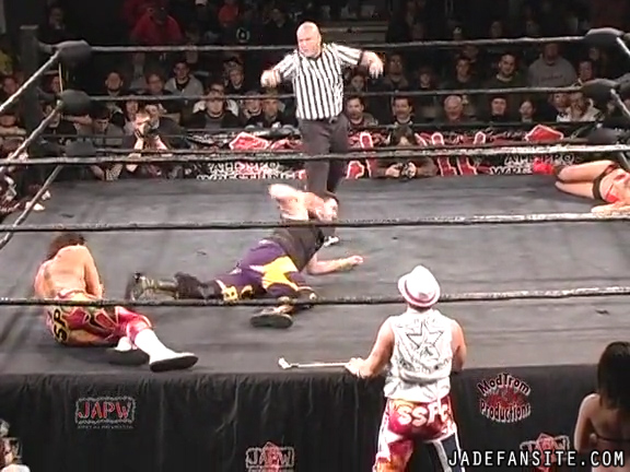 Mia-HardwayvsSocial-Fear_Still1168.jpg