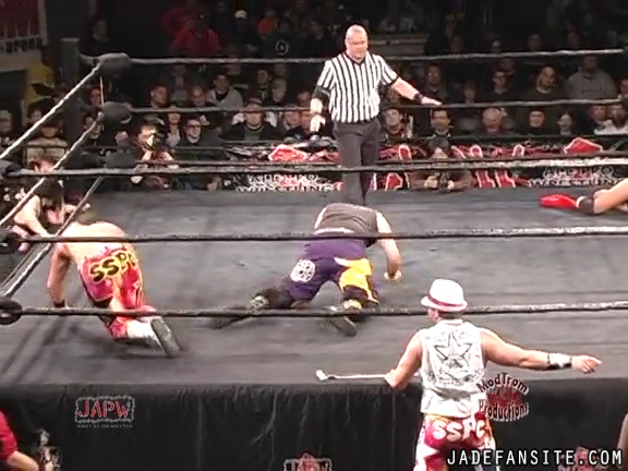 Mia-HardwayvsSocial-Fear_Still1176.jpg
