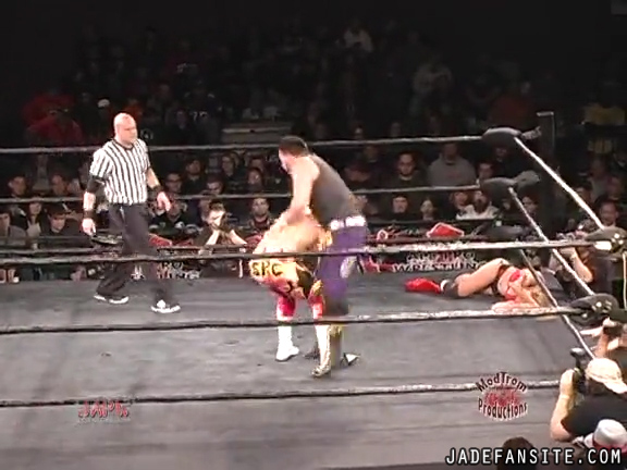 Mia-HardwayvsSocial-Fear_Still1190.jpg