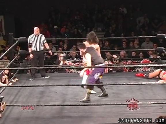 Mia-HardwayvsSocial-Fear_Still1217.jpg