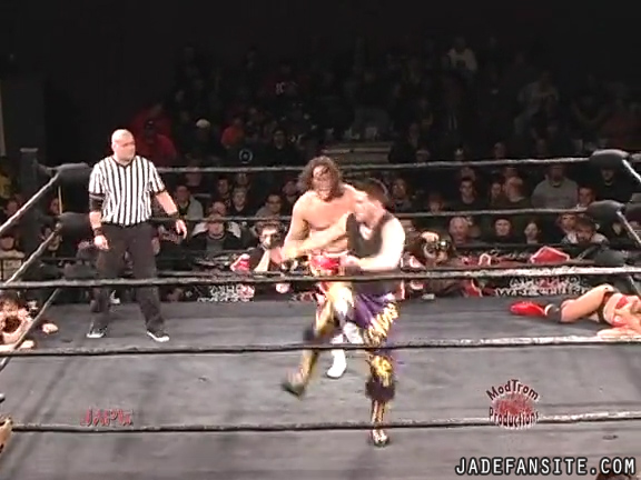 Mia-HardwayvsSocial-Fear_Still1219.jpg