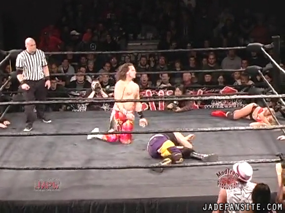 Mia-HardwayvsSocial-Fear_Still1224.jpg