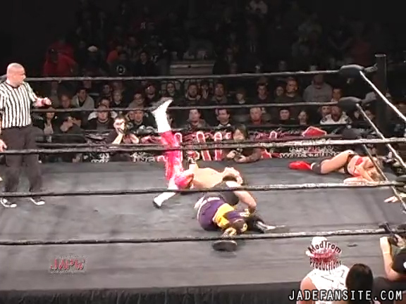 Mia-HardwayvsSocial-Fear_Still1226.jpg