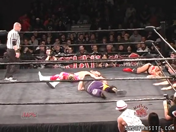 Mia-HardwayvsSocial-Fear_Still1228.jpg