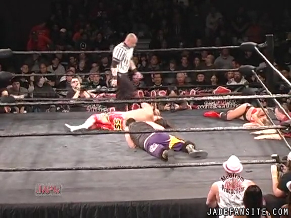 Mia-HardwayvsSocial-Fear_Still1230.jpg