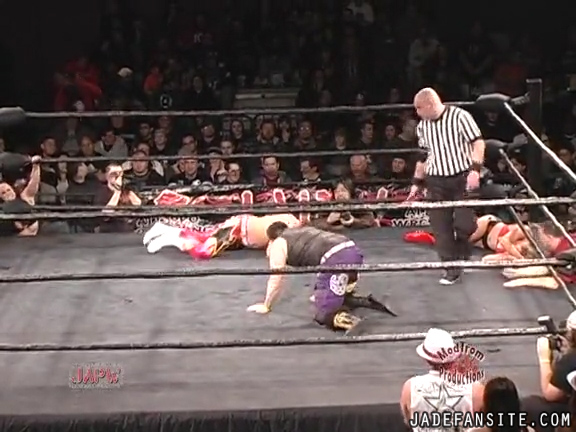 Mia-HardwayvsSocial-Fear_Still1233.jpg