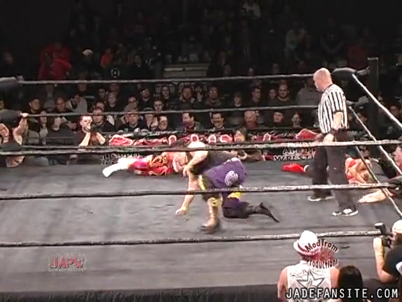 Mia-HardwayvsSocial-Fear_Still1234.jpg