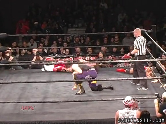 Mia-HardwayvsSocial-Fear_Still1235.jpg