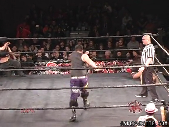 Mia-HardwayvsSocial-Fear_Still1241.jpg