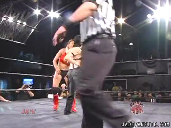 Mia-HardwayvsSocial-Fear_Still1249.jpg