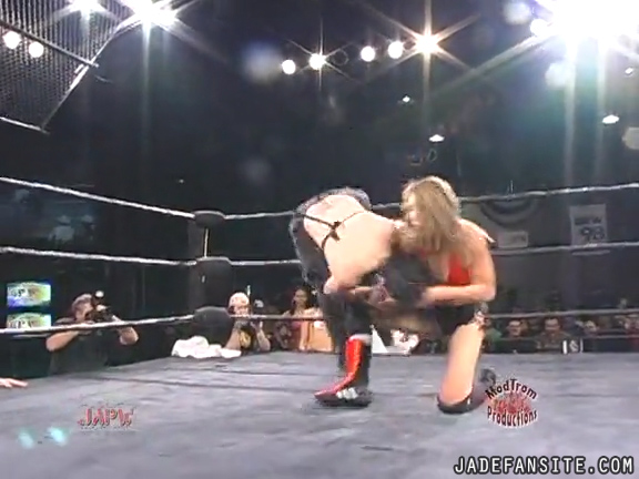 Mia-HardwayvsSocial-Fear_Still1277.jpg