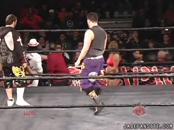 Mia-HardwayvsSocial-Fear_Still138.jpg