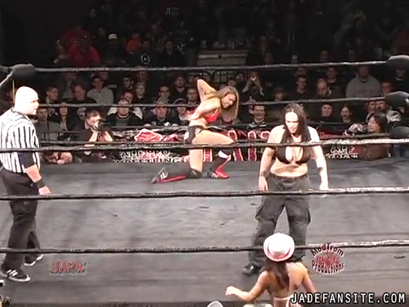 Mia-HardwayvsSocial-Fear_Still1383.jpg
