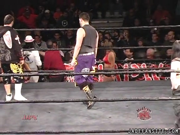 Mia-HardwayvsSocial-Fear_Still139.jpg