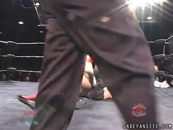 Mia-HardwayvsSocial-Fear_Still1410.jpg