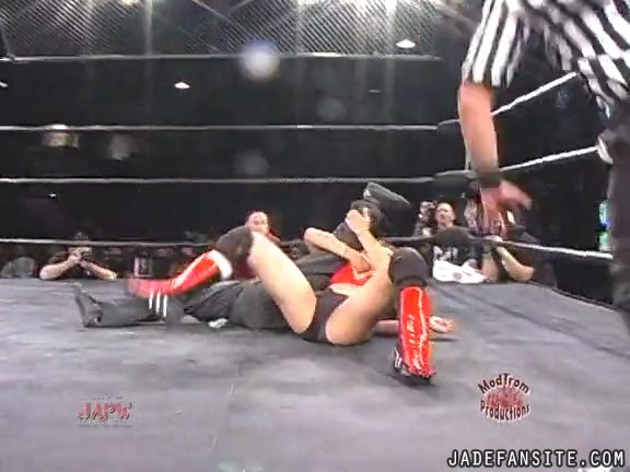 Mia-HardwayvsSocial-Fear_Still1412.jpg