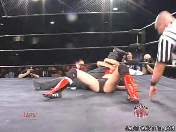 Mia-HardwayvsSocial-Fear_Still1413.jpg