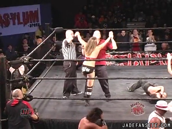 Mia-HardwayvsSocial-Fear_Still1441.jpg