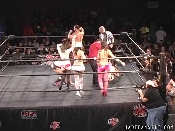 Mia-HardwayvsSocial-Fear_Still1470.jpg