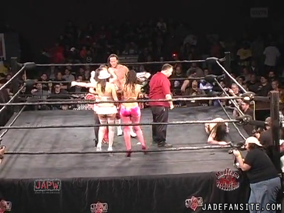 Mia-HardwayvsSocial-Fear_Still1477.jpg