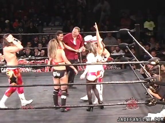 Mia-HardwayvsSocial-Fear_Still1526.jpg